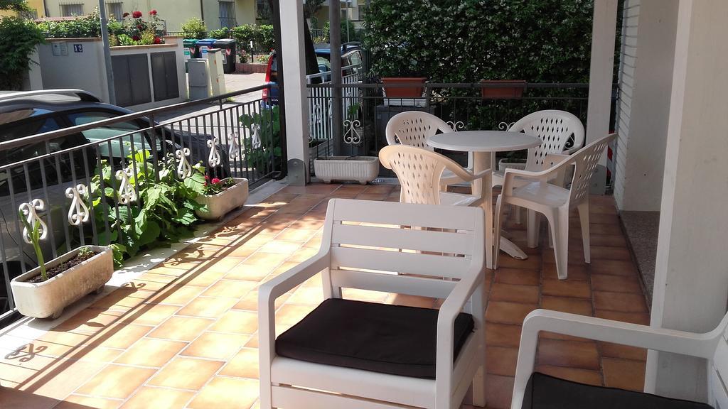 Hotel Villa Donati Viserbella di Rimini Екстер'єр фото